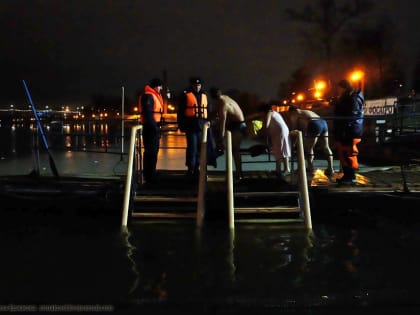 Крещенские купания на Орловщине проходят без происшествий