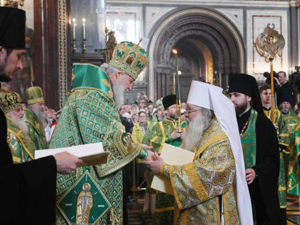 Патриарх возвел архиепископа Орловского и Болховского Тихона в сан митрополита