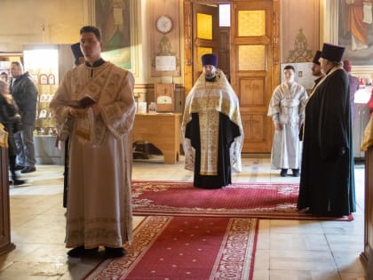 В канун Рождества Христова Архипастырь совершил всенощное бдение в Ахтырском кафедральном соборе Орла