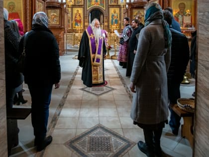 Владыка Тихон благословил орловских аграриев на начало посевных работ