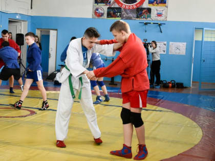 Орловский монастырь открыл бойцовский клуб