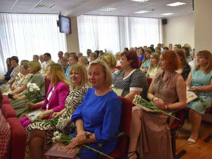 Музалевский наградил сотрудников орловского Управления Роспотребнадзора