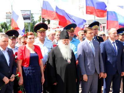 В День памяти и скорби начальник, ветераны, сотрудники, слушатели и курсанты ОрЮИ МВД России имени В.В. Лукьянова, приняли участие во Всероссийской военно-патриотической акции «Гор