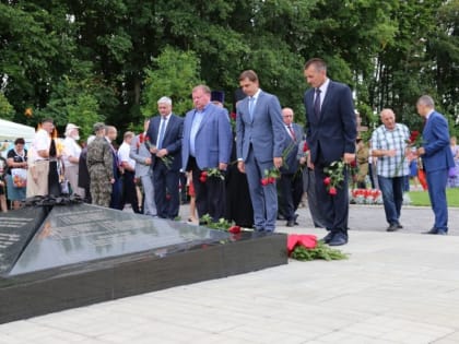 Гендиректор АО «Агрофирма Мценская» Николай Жернов стал Почётным гражданином Орловской области