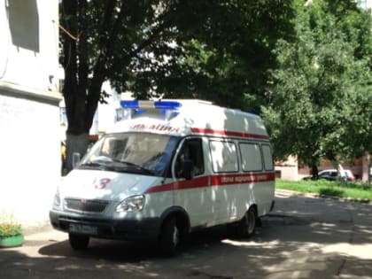 В Орле спасатели эвакуировали пациентку скорой