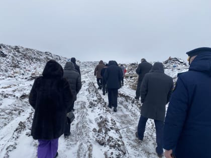 Депутаты посетили полигон, который обещали закрыть полтора года назад
