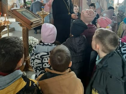 Мценские школьники возвестили о Светлом Воскресении Христовом колокольным звоном