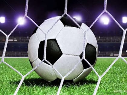 Орловские футболисты разгромили соперников из Елани