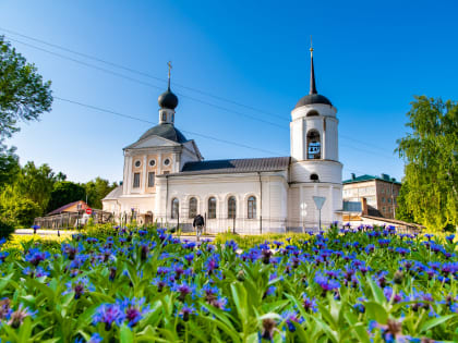 Троицкий храм Мценска отметил 30-летие возрождения богослужебной жизни