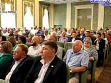 Жители дома в мкр Болховский платят за горячую воду более 5 тыс. рублей, в зеркальную дату в Орле провели байкерскую свадьбу, сезон экскурсий по театру "Свободное пространство