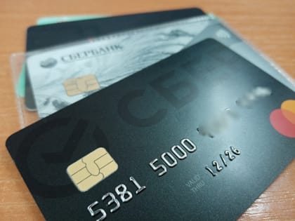 Опрос в День рождения обошелся орловцу в 60 тысяч