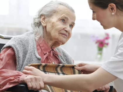 Более 55 млн рублей выделили на систему долговременного ухода в Орловской области