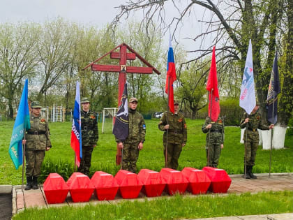 Во Мценском районе герои Великой Отечественной войны преданы земле по православному обряду