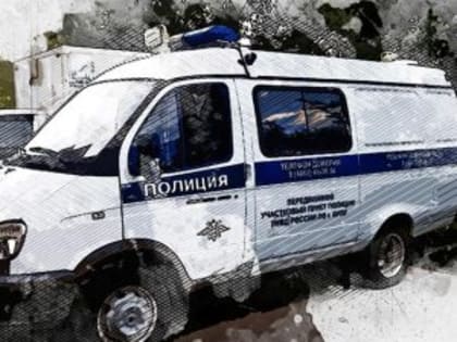 В Орле на козырьке подъезда многоэтажки обнаружен труп девушки