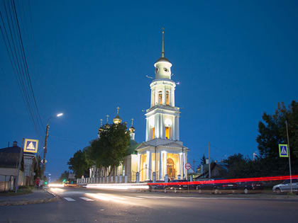 В орловском храме начали учить рисованию