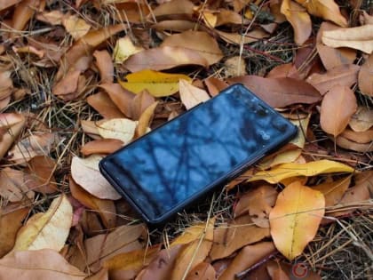 Орловчанке вернули потерянный телефон, списав перед этим деньги с банковского счёта