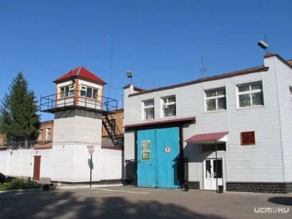 Житель Болхова увеличил себе срок пребывания в колонии на два года за избиение сотрудника УФСИН