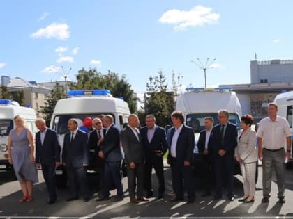 Автопарк Знаменской ЦРБ пополнился новым автомобилем скорой медицинской помощи