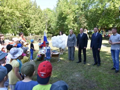 Десять лет дружбы