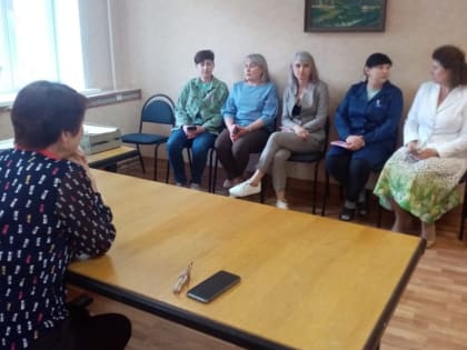 В Ливнах работникам, находящимся в режиме неполной занятости, рассказали о нацпроекте «Демография»