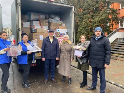 «Единая Россия» направила гуманитарный груз в Луганский военный госпиталь