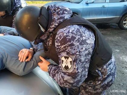 В Орле в пивбарах задержали двух дебоширов