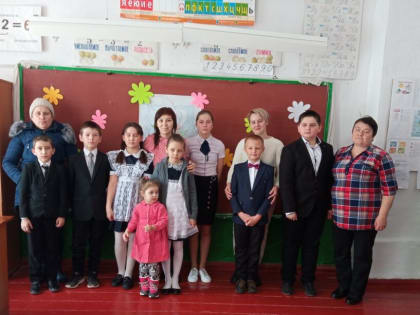 Международный женский День 8 марта