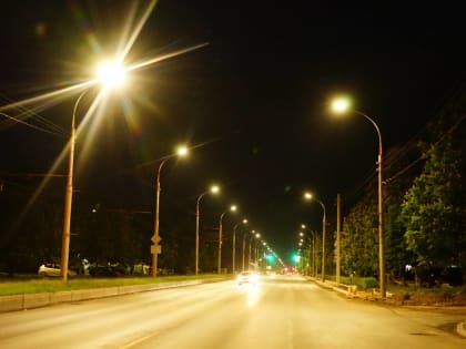 Мэр Орла проехал по новой освещённой ул. Комсомольской