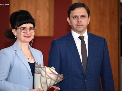 Клычков вручил орловским медикам государственные награды