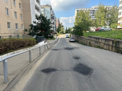Евгений Косогов добился ямочного ремонта
