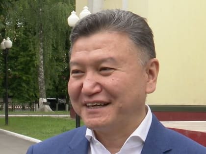 Орёл посетил Кирсан Илюмжинов