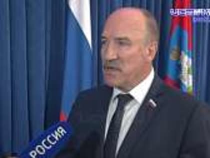 На повестке дня было 26 вопросов плюс внесли один дополнительный. В областном парламенте состоялось 20-ое заседание