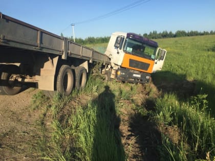 Водитель автомобиля «МАН» был травмирован из-за опрокидывания транспортного средства