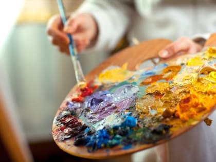 Главный храм Орла приглашает взрослых научиться рисовать