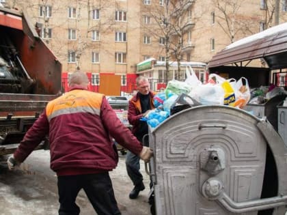 В России хотят снизить плату ЖКУ за вывоз мусора