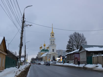 Архипастырь совершил богослужение в Ахтырском соборе в канун Недели 32-й по Пятидесятнице