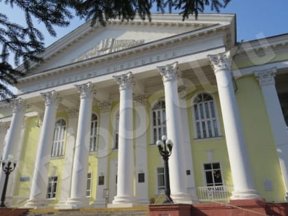 Бунинка анонсировала годовой цикл книжный выставок