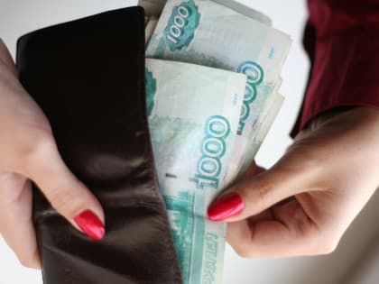 Жительница Ливен забрала кошелёк, оставленный забывчивой пенсионеркой