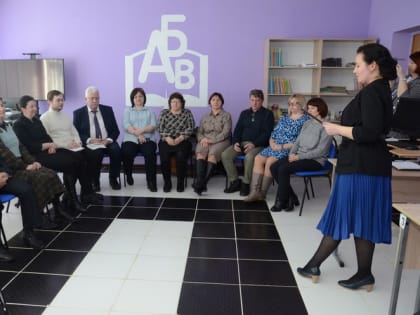 Круглый стол «Эффективные механизмы и практики содействия трудоустройству выпускников профессиональных образовательных организаций среднего профессионального образования»