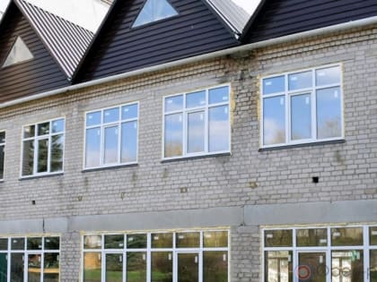 В Колпне продолжается ремонт поликлиники