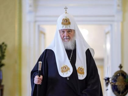 Святейший Патриарх Кирилл: Каждый священник должен быть на передней линии духовного фронта