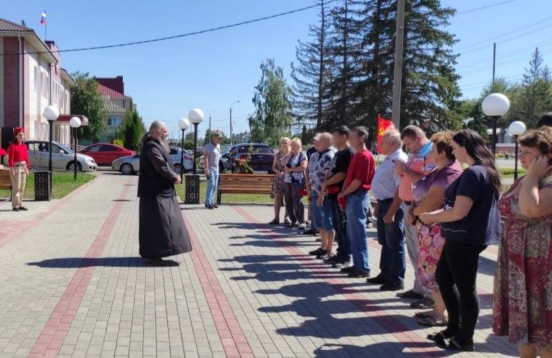 Погода нарышкино орловской на неделю урицкого. Поселок Нарышкино Урицкого района Орловской области. Батюшка Орловской области. Волонтеры из Нарышкино. Новости Урицкого района Орловской области.