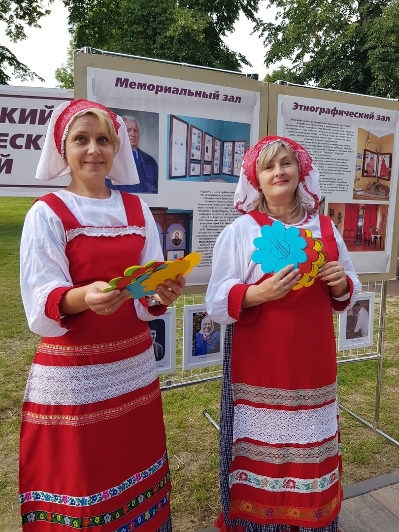 Подслушано болхов. Болховские ветераны. Болховский дом культуры е. Савоов фудс болхов. Болхов 2022 год.