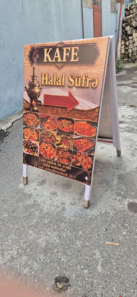 Hər növ reklam işləri görülür.vinil,banner, işıqlı, hərfi,Çap