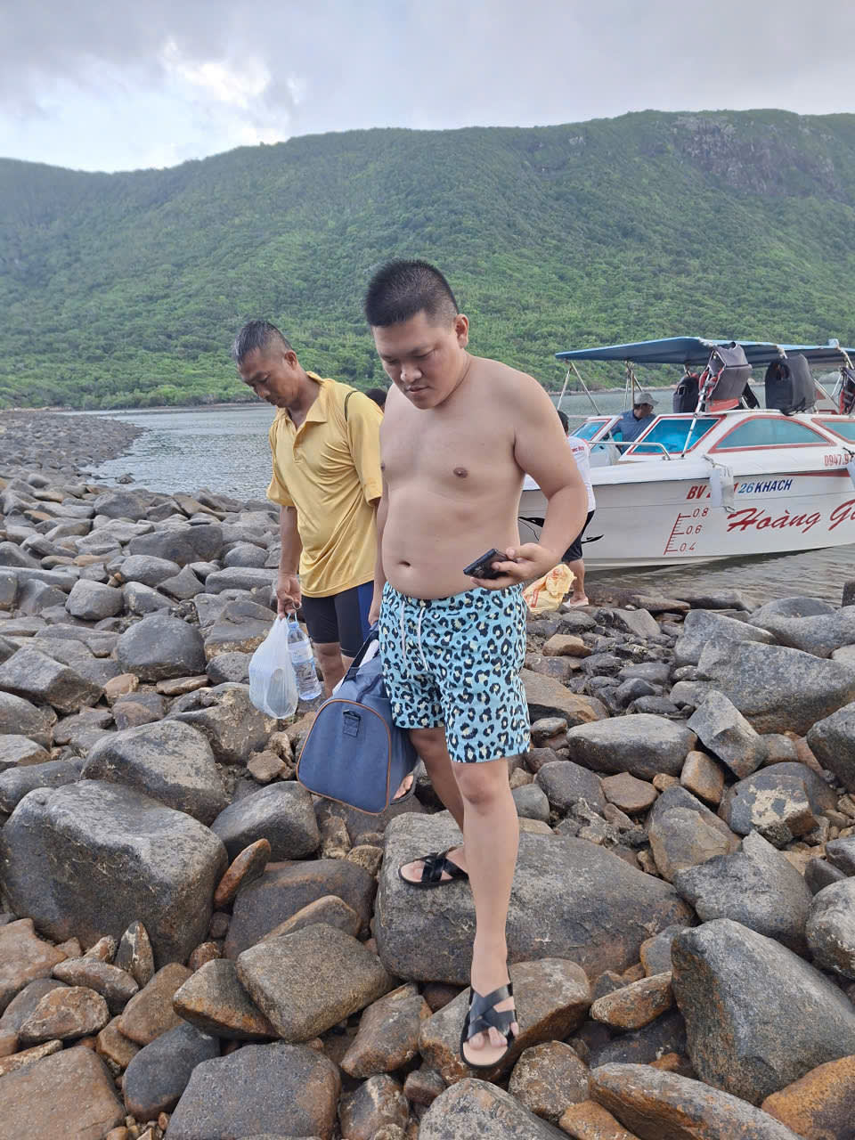 TOUR SOLO TRAVELER 4N3Đ – KHÁM PHÁ CÔN ĐẢO ảnh 3