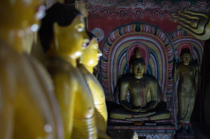Dambulla cave temple