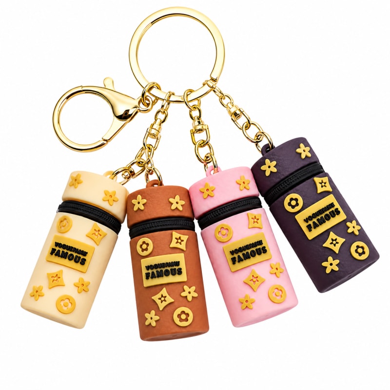 Designer Mini Handbag Keychain – Luxury-Style Bag Charm Accessory