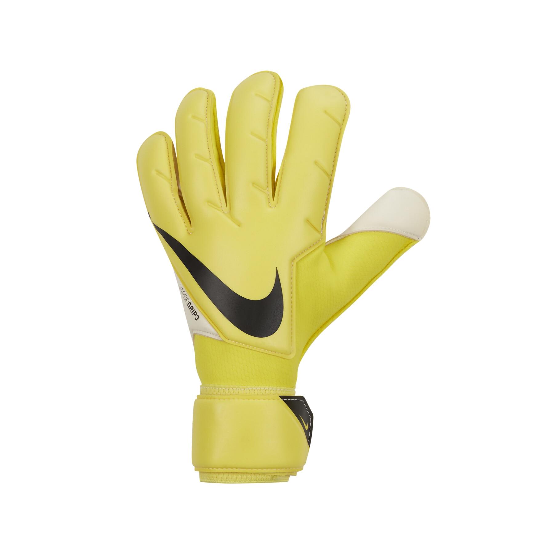 Nike Vapor Grip3 Goalkeeper Gloves 1