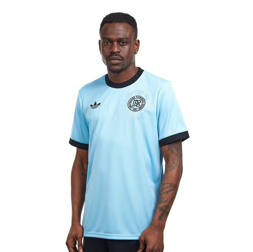 DFB 125 JSY         CLBLUE/BLACK 1