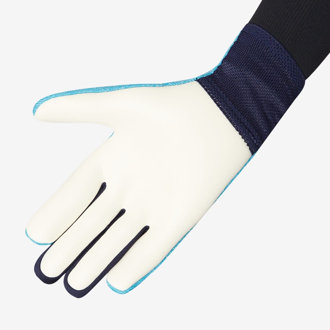 Nike Dynamic Fit Markmannshanskar  2